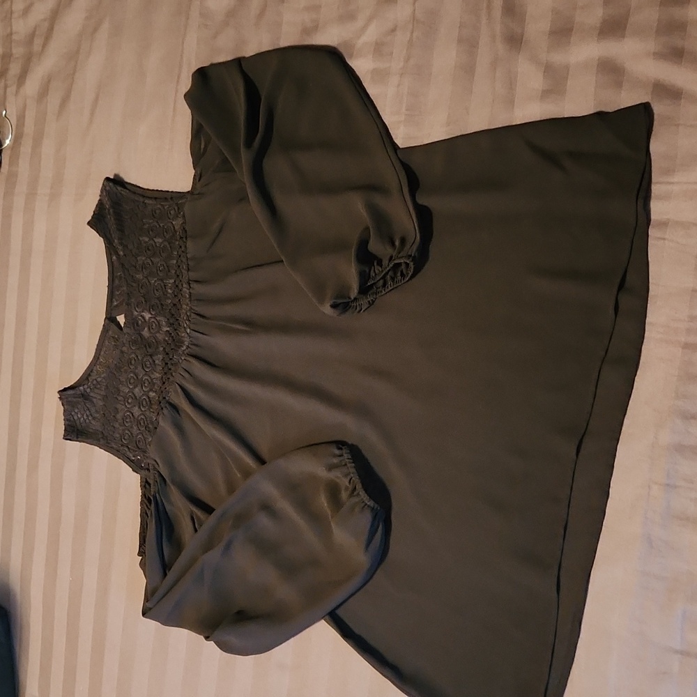 Ladies sheer black cold shoulder blouse, size/brand unknown